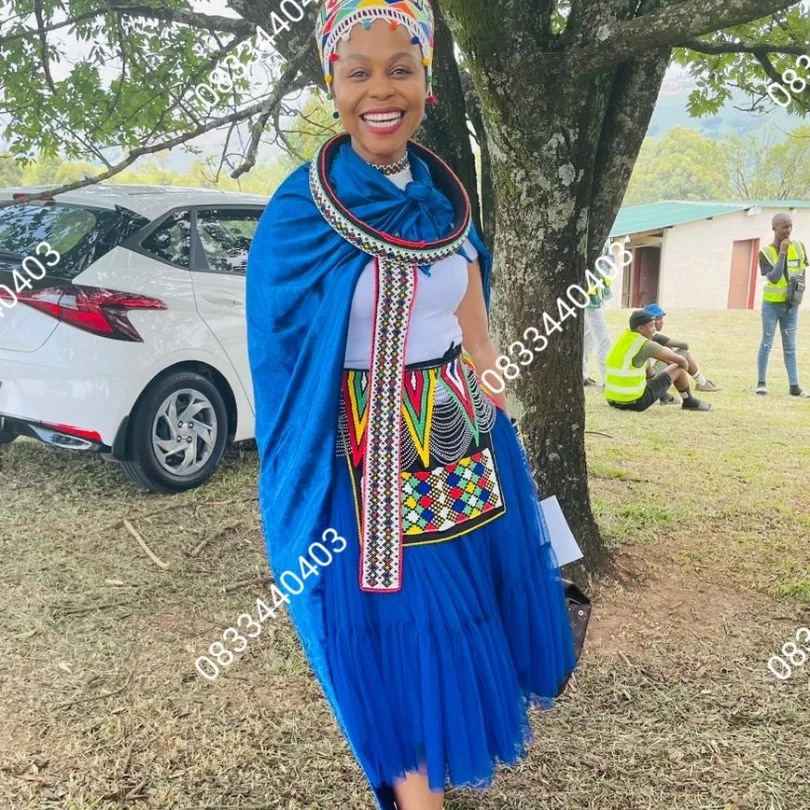 Traditional Women's Shawl